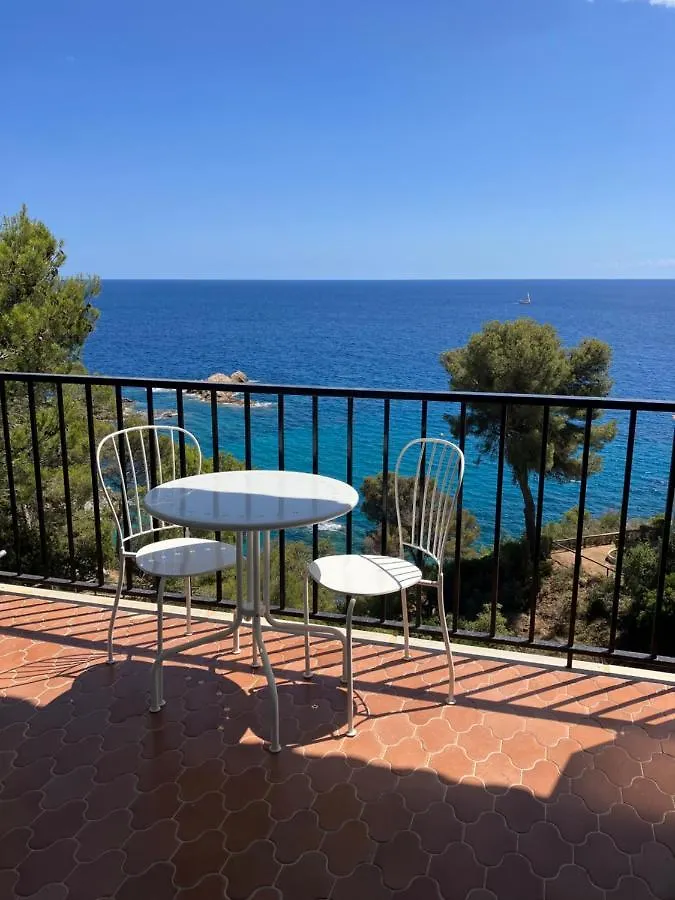 Estudio A 100M De La Playa Tossa de Mar Spagna
